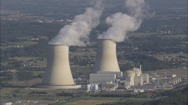 Bild 1 von 5: Bei der Frage nach der Energiequelle der Zukunft gehen die Meinungen stark auseinander. Frankreich setzt voll auf Atomenergie.
