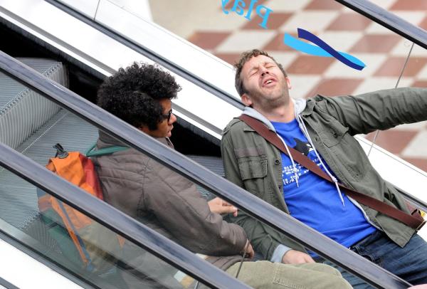 Bild 1 von 6: Maurice Moss (Richard Ayoade, l.); Roy Trenneman (Chris O'Dowd, r.)
