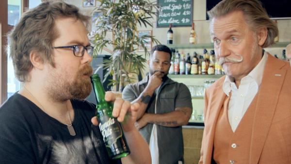 Bild 1 von 11: Ben Handke (2.v.l.); Ingo Lenßen (r.)