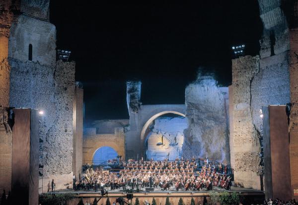 Bild 1 von 3: Im Bild: Luciano Pavarotti, Plácido Domingo und José Carreras .