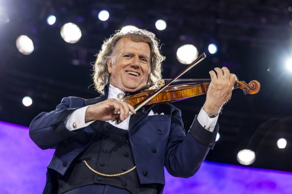 Bild 1 von 7: André Rieu.