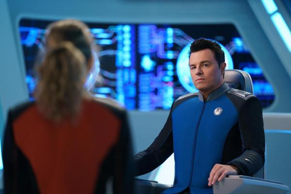 Bild 1 von 16: Im Bild: Seth MacFarlane (Capt. Ed Mercer).