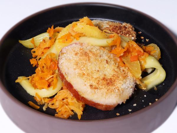 Bild 1 von 35: Kasseler mit Orangen-Senf-Kruste und Kürbiskraut.