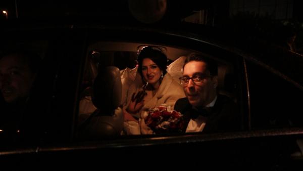 Bild 1 von 6: Nour und Fares haben große Erwartungen an ihre Hochzeitsnacht.