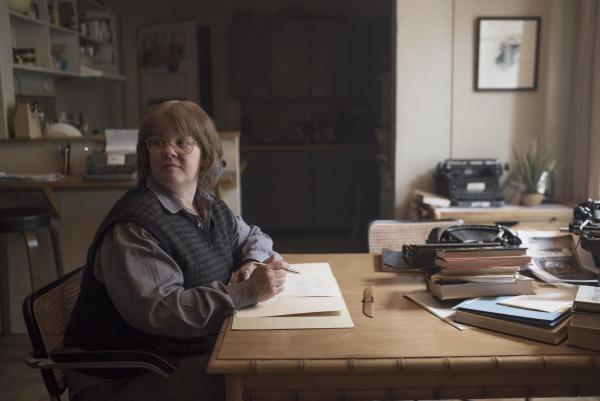Bild 1 von 8: Lee Israel (Melissa McCarthy)