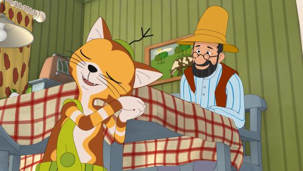 Bild 1 von 5: Pettersson hört sich vergnügt an, wie Findus von seinem neuen Igelfreund schwärmt.