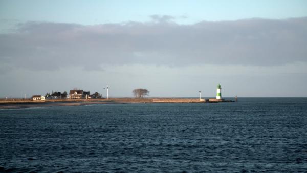 Bild 1 von 3: An der Ostsee-Küste vor Schleswig-Holstein werden zahlreiche Enigmen gefunden, die hier am Ende des zweiten Weltkriegs von Matrosen der deutschen Kriegsmarine versenkt wurden.