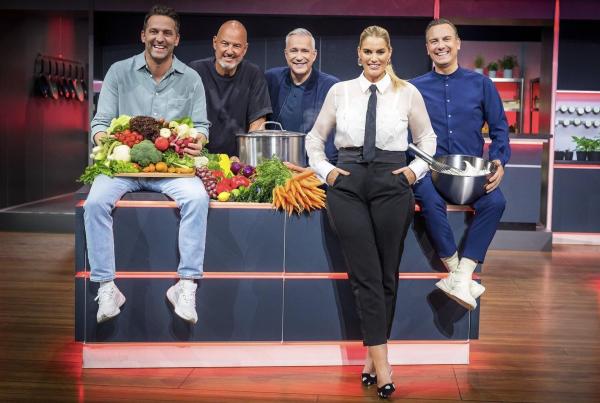 Bild 1 von 10: (v.l.n.r.) Alexander Kumptner; Frank Rosin; Alexander Herrmann; Angelina Kirsch; Tim Raue