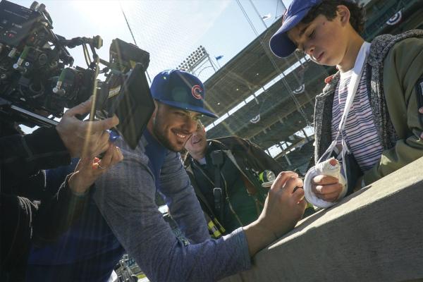 Bild 1 von 22: (l-r) Kris Bryant, Jason Drucker -- (Photo by: Elizabeth Morris/NBC)