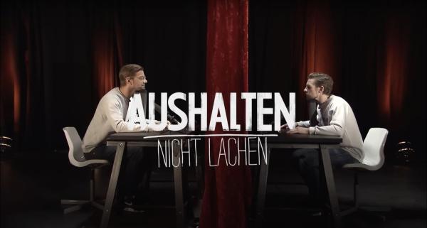 Bild 1 von 1: Joko Winterscheidt (l.); Klaas Heufer-Umlauf (r.)