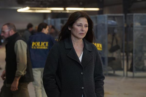 Bild 1 von 8: Cynthia Foards (Catherine Keener)