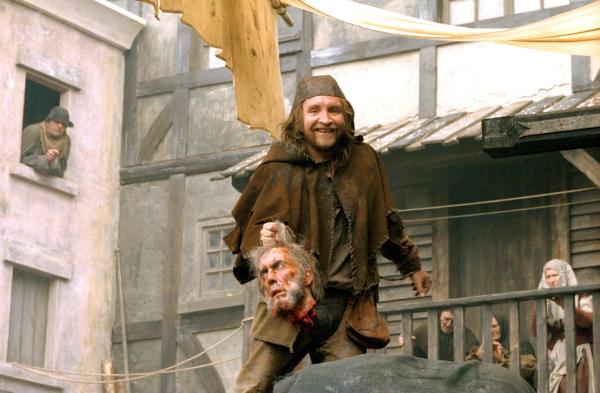 Bild 1 von 9: Im Bild: Eddie Marsan (Fabio).