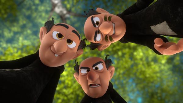 Bild 1 von 1: Gargamel hat sich geklont und nun gibt es ihn dreimal. So hofft er, endlich die Schlümpfe überwältigen zu können.© KiKA/Peyo Productions, Dupuis Édition & Audiovisuell - Honorarfreie Verwendung gemäß AGB im redaktionellen Zusammenhang mit genannter Sendung bei Nennung \