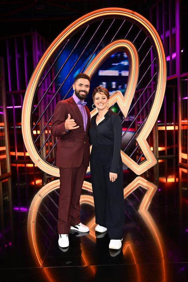 Bild 1 von 12: Khalid Bounouar (l.); Tahnee (r.)