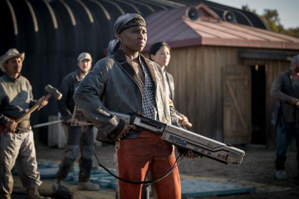 Bild 1 von 9: Hildy (Cynthia Erivo)