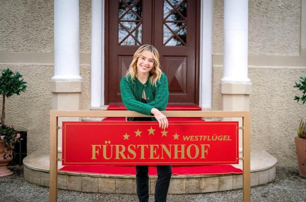 Bild 1 von 32: Im Bild: Laura Osswald (Greta Bergmann).