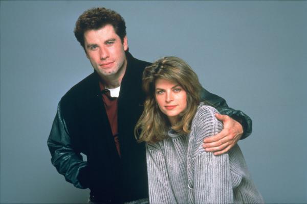 Bild 1 von 1: Der Taxifahrer James (John Travolta) hat die hochschwangere Mollie (Kirstie Alley) zur Entbindung ins Krankenhaus gefahren. Später hilft er der alleinerziehenden Mutter als Babysitter und verliebt sich in sie.