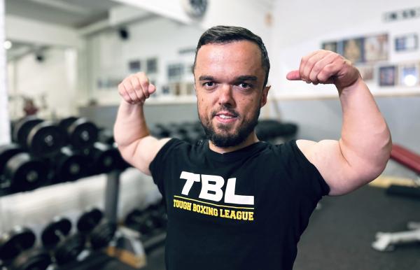 Bild 1 von 7: Muskelaufbau bei Michael Mikolaj.