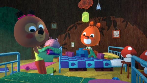 Bild 1 von 1: Luzie und Edmund räumen auf.© hr/MIAM! Animation - Honorarfreie Verwendung gemäß AGB im engen inhaltlichen redaktionellen Zusammenhang mit genannter Sendung bei Nennung \