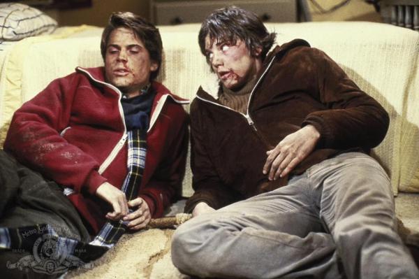 Bild 1 von 5: Skip (Rob Lowe, l.); Jonathan (Andrew McCarthy, r.)