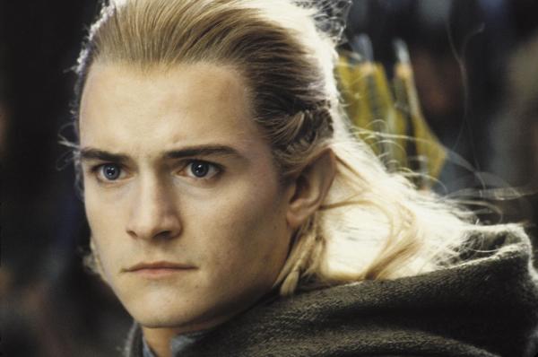 Bild 1 von 17: Legolas (Orlando Bloom) zieht mit seinen Gefährten in die Schlacht um Mittelerde, wo sie unverhoffte Hilfe von einer Armee der Toten erhalten ...