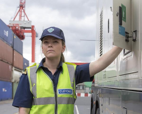 Bild 1 von 8: Niamh Fahy