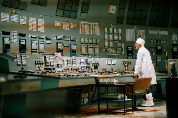 Bild 1 von 8: Der Atomingenieur Nikolai Steinberg lebt heute in Israel. Er setzt sich für die Sicherheit der ukrainischen Kernkraftwerke und ihren Schutz vor russischen Angriffen ein.