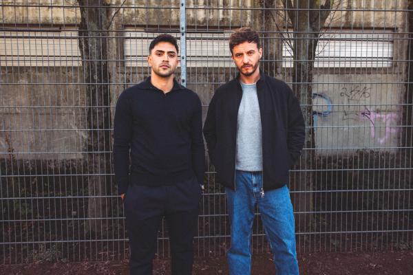 Bild 1 von 4: Nadiem Amiri und Tommi Schmitt.