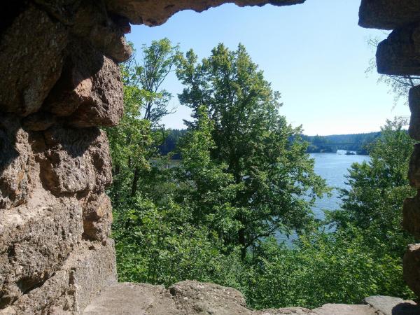 Bild 1 von 2: Im Bild: Blick auf den See.