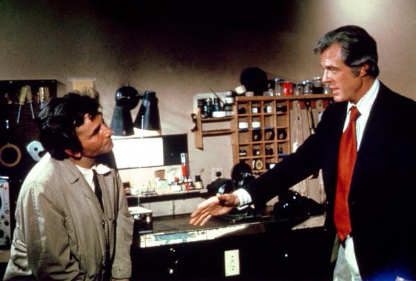 Bild 1 von 5: Im Bild (v.li.): Peter Falk (Inspektor Columbo), Robert Conrad (Milo Janus).