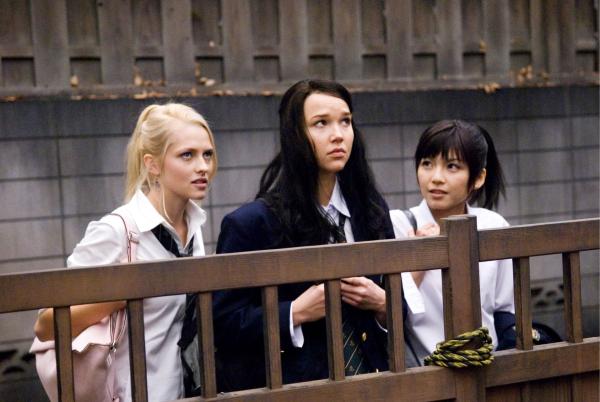 Bild 1 von 4: (v.l.n.r.) Allison (Arielle Kebbel); Vanessa (Teresa Palmer); Miyuki (Misako Uno)