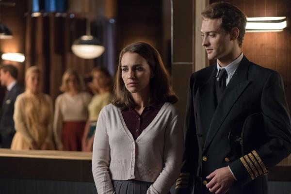 Bild 1 von 6: Ana Rivera (Paula Echevarría, l.); Carlos Ãlvarez (Peter Vives, r.)