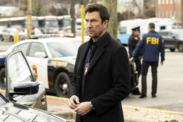 Bild 1 von 10: Remy Scott (Dylan McDermott)