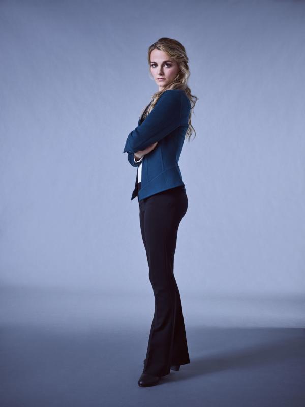 Bild 1 von 20: (1.Staffel) - Lizzie Needham (Bojana Novakovic) ermittelt als NYPD Detective Kriminalfälle in New York ...