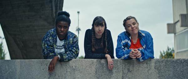Bild 1 von 4: (v.l.n.r.) Acid Cyprine (Jisca Kalvanda); Absinthe Ni Touche (Suzanne De Baecque); Mother Blocker (Sophie-Marie Larrouy)