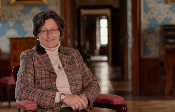 Bild 1 von 21: Elisabeth Kuefstein, Ururenkelin von Kaiserin Elisabeth und Managerin von Schloss Greillenstein.