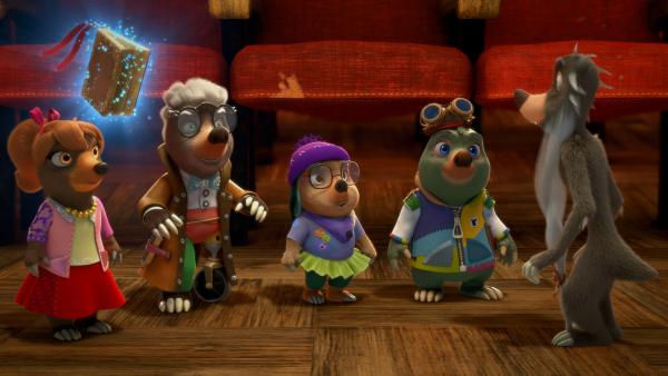 Bild 1 von 3: Das Geheimnis, das der alte Kauz über all die Jahre gehütet hat, hätte ihm keiner der Maulwürfe aus Maulwurfhausen zugetraut.© ZDF/Two Daughters Entertainment Ltd 2022 - Honorarfreie Verwendung gemäß AGB im engen inhaltlichen redaktionellen Zusammenhang mit genannter Sendung bei Nennung \