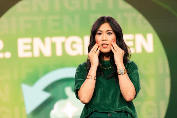 Bild 1 von 4: Mai Thi Nguyen-Kim hat den Fastentrend wissenschaftlich geprüft und stellt fest: Es ist alles dabei. Von nutzlosen Scams bis zu nützlichen Praktiken.