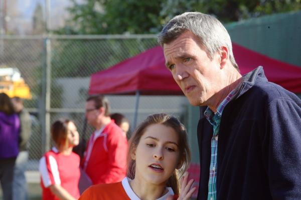 Bild 1 von 24: Sue Heck (Eden Sher, l.); Mike Heck (Neil Flynn, r.)