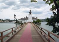 Schlosshotel Orth