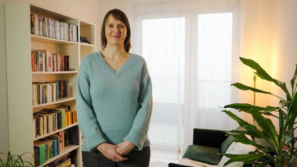 Bild 1 von 6: Im Bild: Elisabeth Schnattler engagiert sich seit einigen Jahren ehrenamtlich.