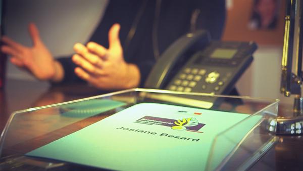 Bild 1 von 3: Der Fall Josiane Bézard wirft Fragen auf: Welche Rolle spielt ihr Ehemann, welche Rolle ihr Liebhaber?