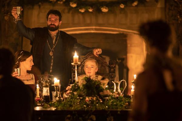 Bild 1 von 8: (v.l.n.r.) Catherine Parr (Jessica Raine); Thomas Seymour (Tom Cullen); Edward VI. (Oliver Zetterström)