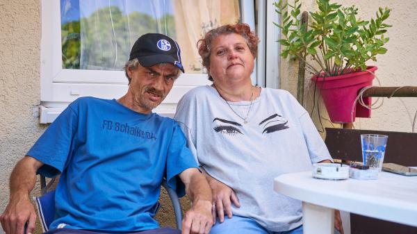 Bild 1 von 1: Carmen möchte ihren Dieter überraschen..