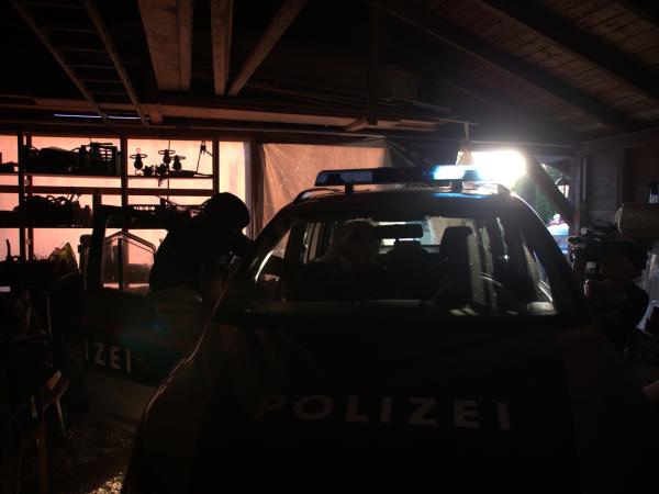 Bild 1 von 12: .