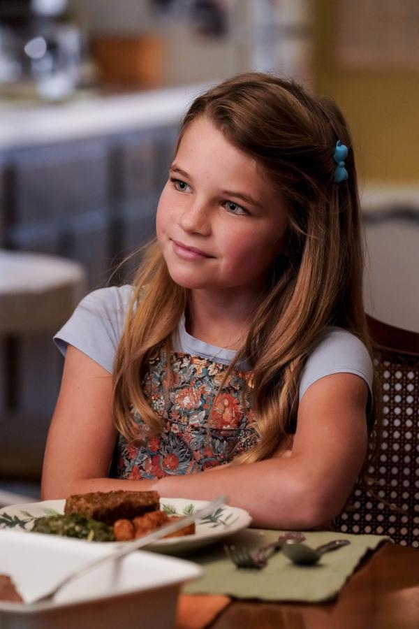Bild 1 von 15: Missy Cooper (Raegan Revord)