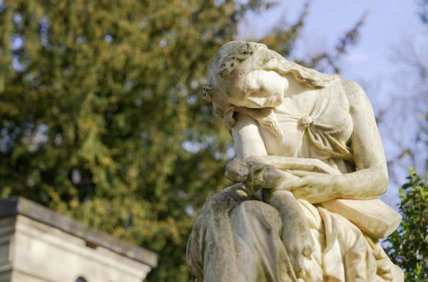 Bild 1 von 2: Der berühmte Pariser Friedhof Cimetière du Père-Lachaise war nicht immer nur ein Ruhehafen in der umtriebigen Metropole.