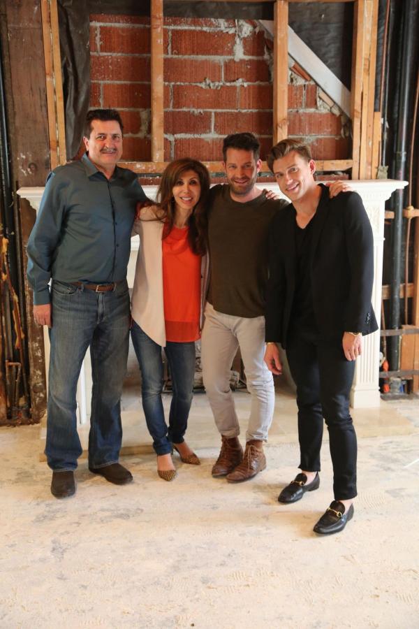 Bild 1 von 5: Nate (2.v.r.); Jeremiah (r.)