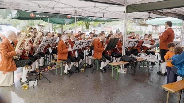 Bild 1 von 1: Im Bild: Büscher Dorffest: Harmoniemusik Bürs.