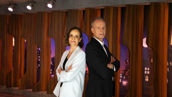 Bild 1 von 5: Die Anstalt mit Maike Kühl und Max Uthoff